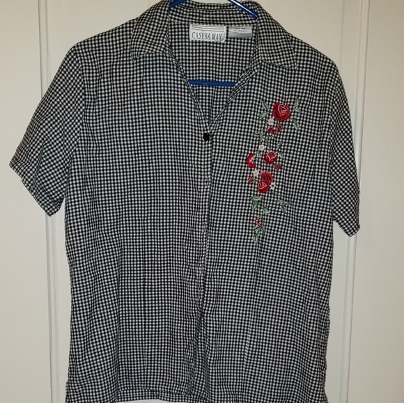 Casey and Max buttom down short sleeve shirt - Picture 1 of 3